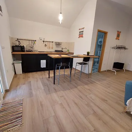 Bay Apartment Vrsi